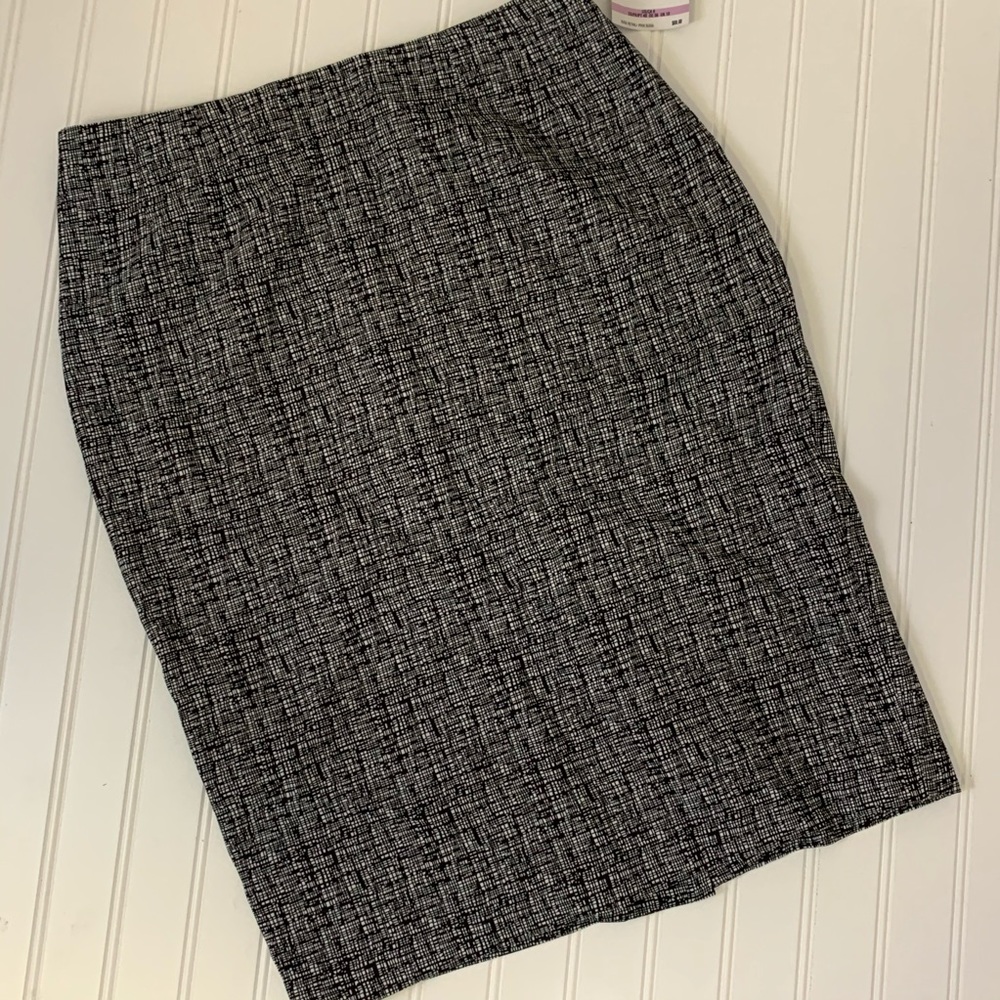 New Kasper black & white checkered pencil skirt 6